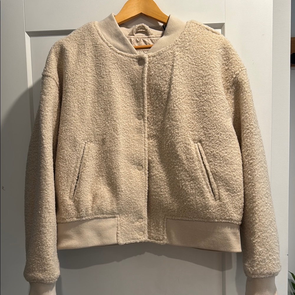 Levi’s Women's Cream Bomber Jacket